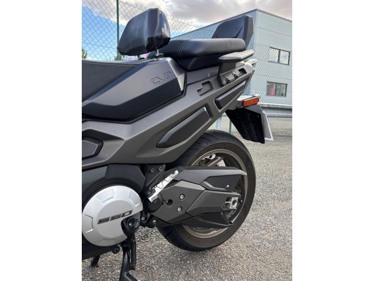 KYMCO CV3 550