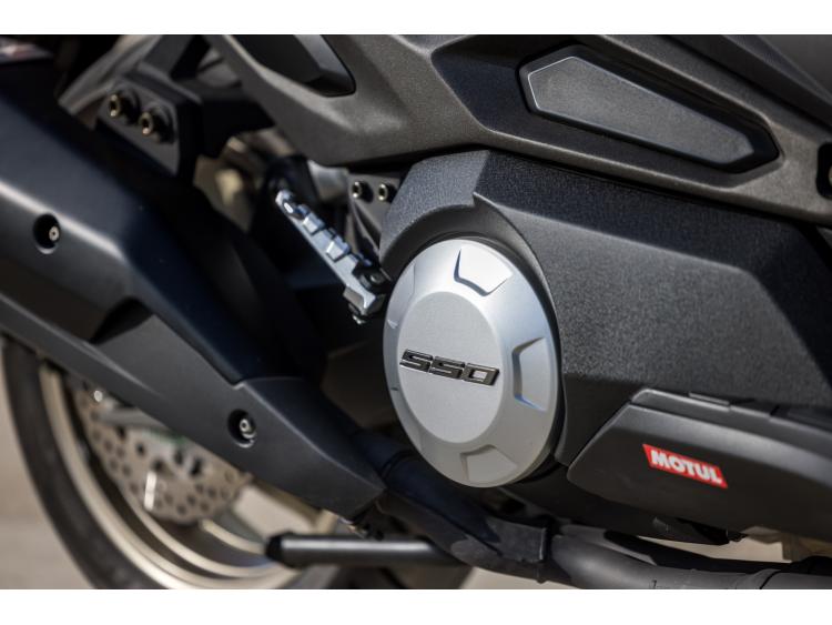 KYMCO CV3 550