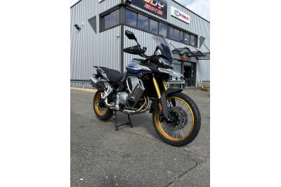 VOGE DS900X