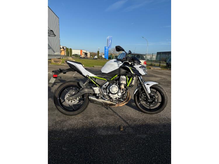 KAWASAKI Z650 A2