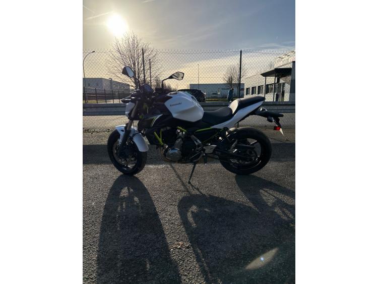 KAWASAKI Z650 A2