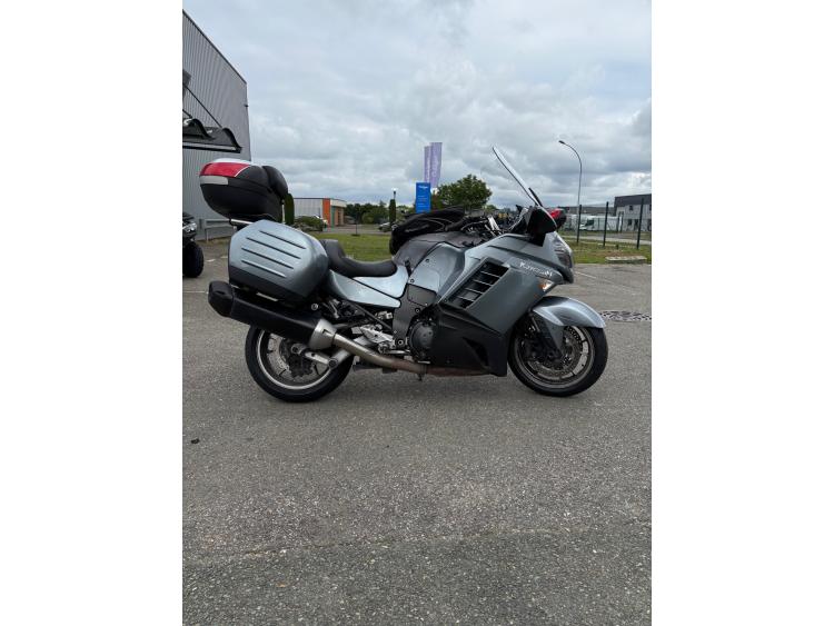 KAWASAKI GTR 1400