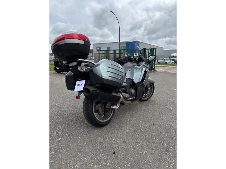 KAWASAKI GTR 1400