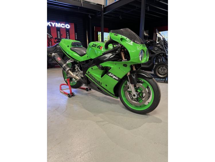 KAWASAKI 750 ZXRR