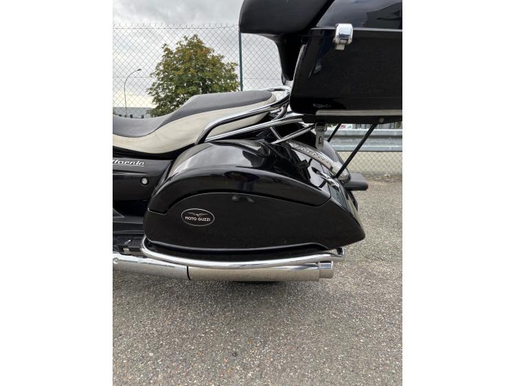 MOTO GUZZI CALIFORNIA