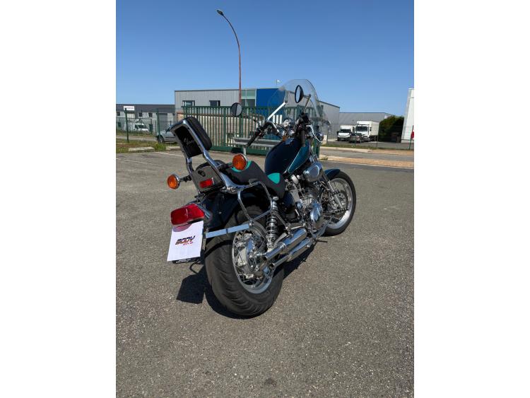 YAMAHA XV 1100 VIRAGO
