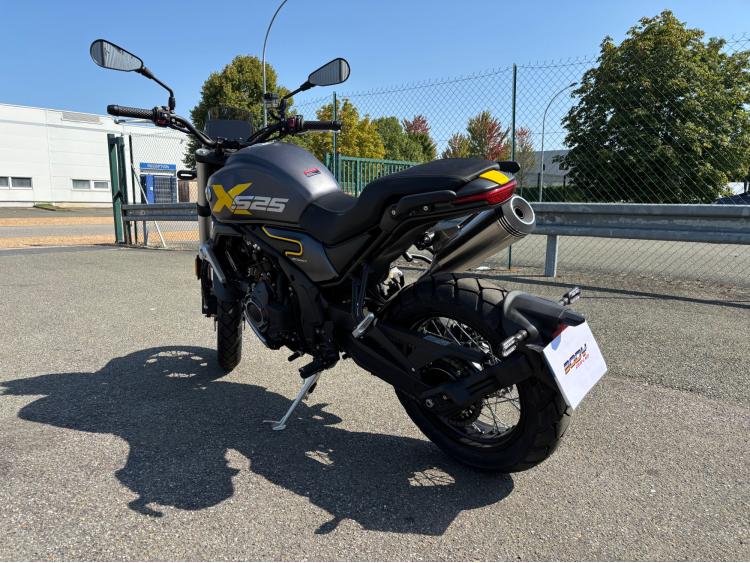 VOGE 525 ACX  