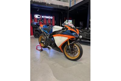 YAMAHA YZF 1000 R1 CROSS PLANE
